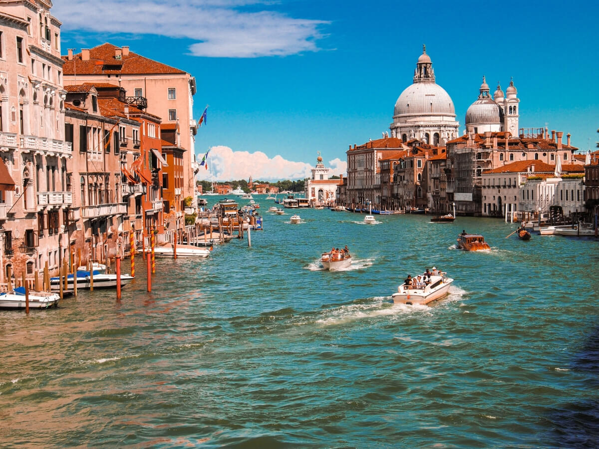 Itinerario de Viaje de 14 días a Europa venecia